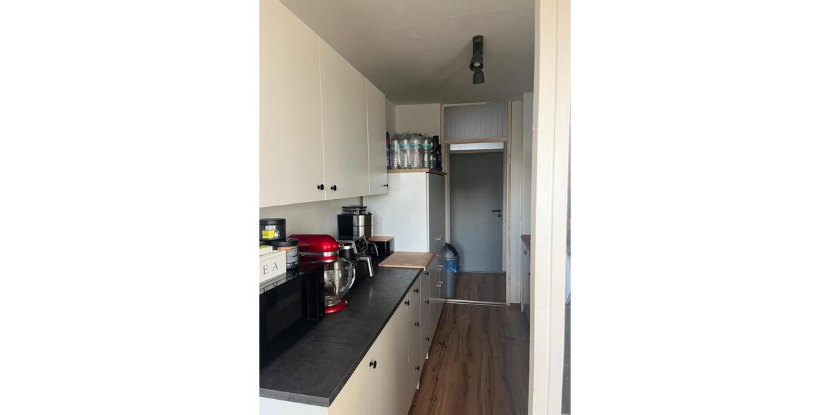 Etagenwohnung Nürnberg Langwasser - 3 Zimmer, 75 m&sup2;, 1.000&euro; | Angebot:25364446
