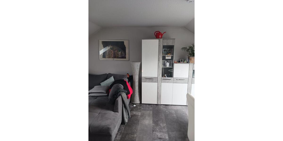 Dachgeschoßwohnung Roth - 2 Zimmer, 60 m&sup2;, 600&euro; | Angebot:26400490