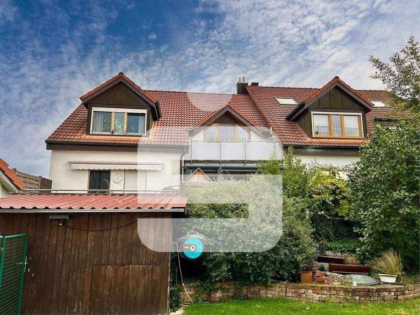 Ihr neues Zuhause im Dachgeschoss...Sonnige 3-Zimmer-DG-Wohnung in Höchstadt 3 zimmer