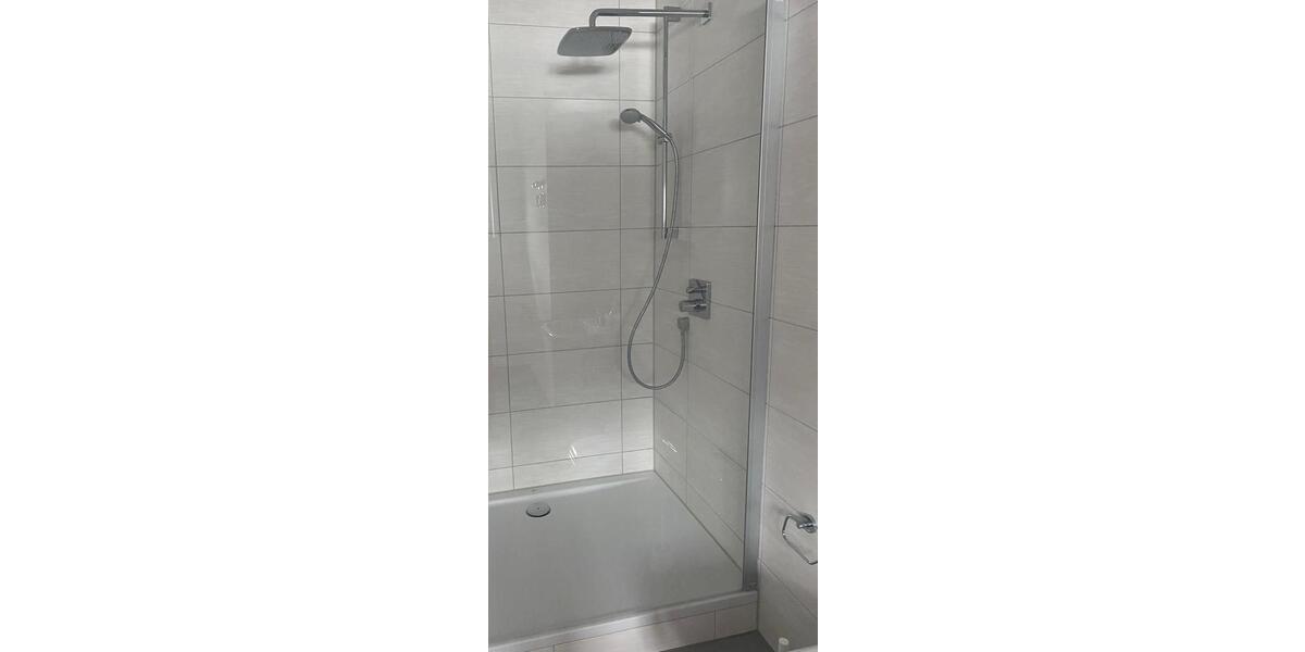 3 Z. Whg. mit Einbauküche Südbalkon u. TG-Stellplatz in Forchheim 3 zimmer