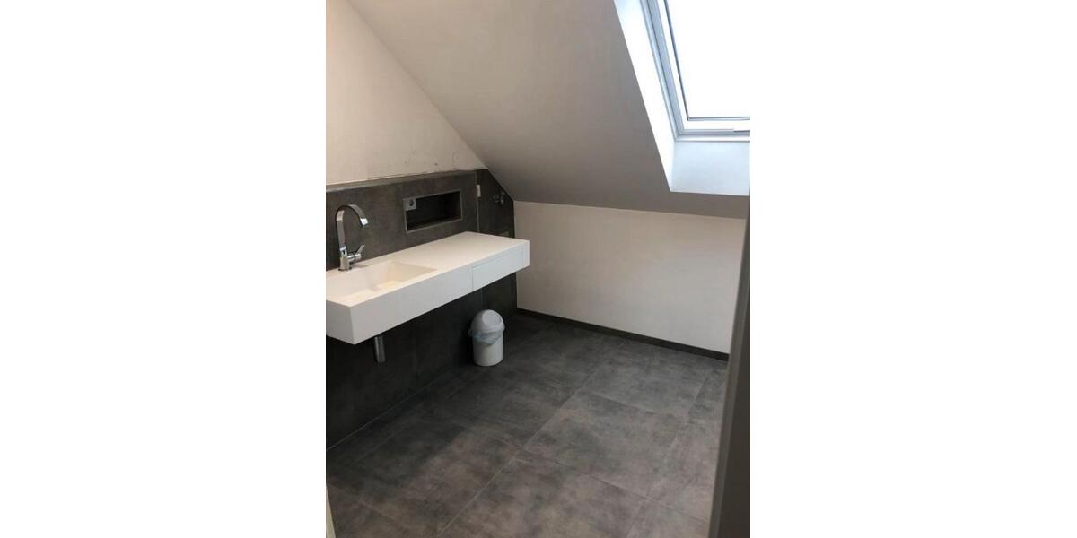 Etagenwohnung Nürnberg Rabus - 4 Zimmer, 85 m&sup2;, 1.600&euro; | Angebot:27586358
