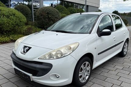 Peugeot 206 110.000 km 1.950 &euro; Nürnberg 90429