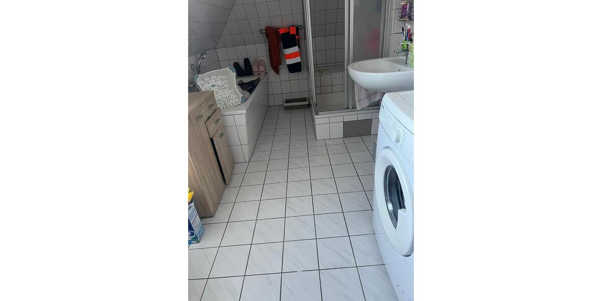 Dachgeschoßwohnung Nürnberg Sankt Leonhard - 2 Zimmer, 72 m&sup2;, 194.000&euro; | Angebot:26055333