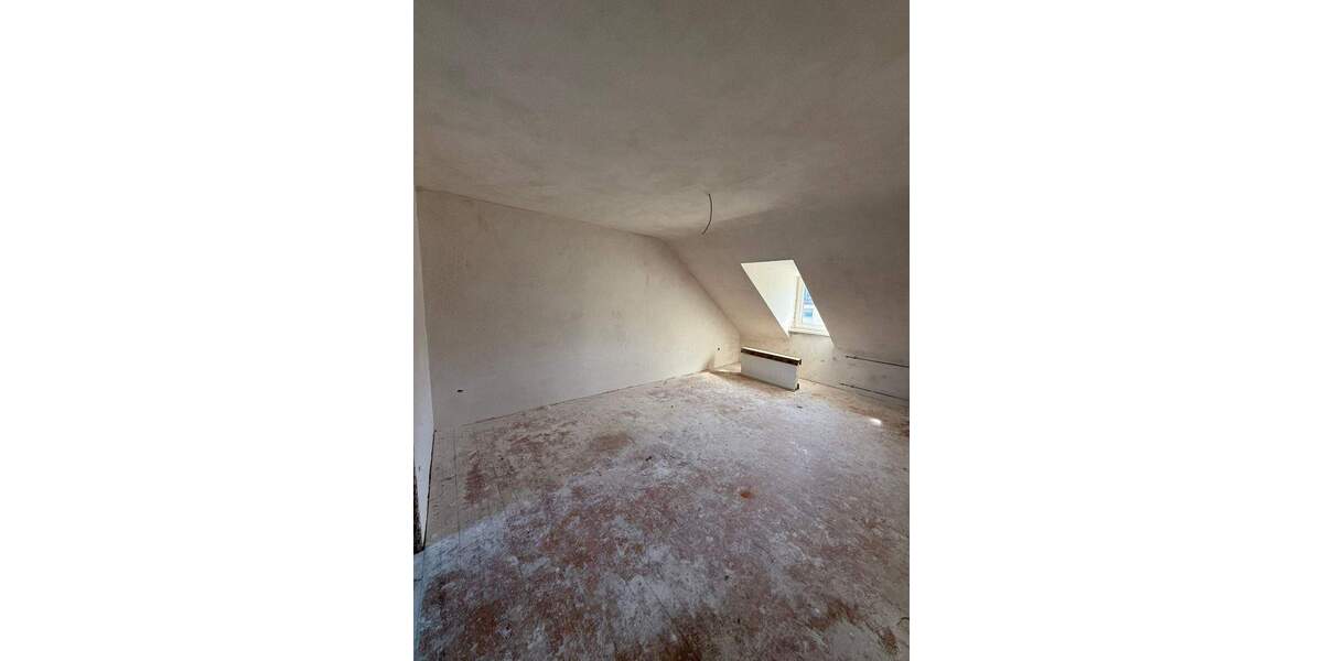 Reihenmittelhaus Nürnberg Thon - 9 Zimmer, 110 m&sup2;, 380.000&euro; | Angebot:25877148