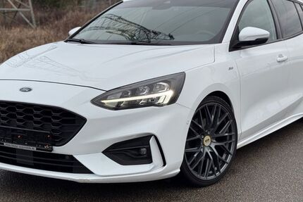 Ford Focus 85.000 km 14.990 &euro; Oberferrieden/Burgthann 90559