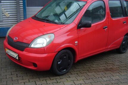 Toyota Yaris 190.000 km 4.950 € Pyrbaum-Schwarzach 90602