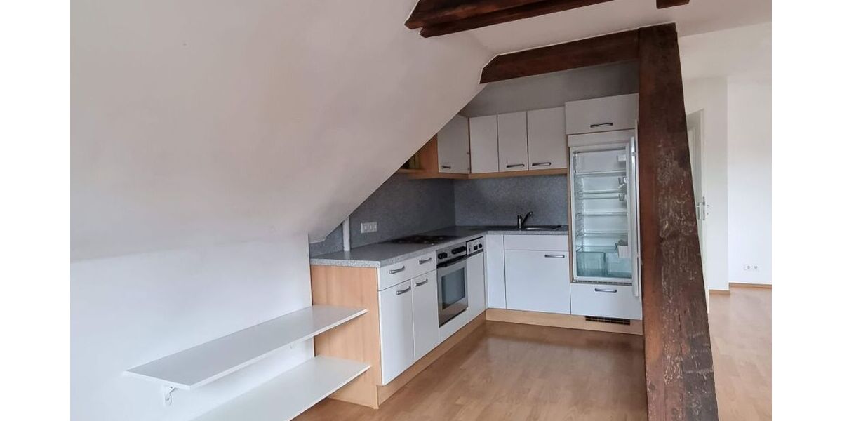 Schöne 3-Zi-Whg - FÜR MAXIMAL 2 PERSONEN -Einbauküche – Tageslichtbad – Wiesengrund in Laufweite zimmer