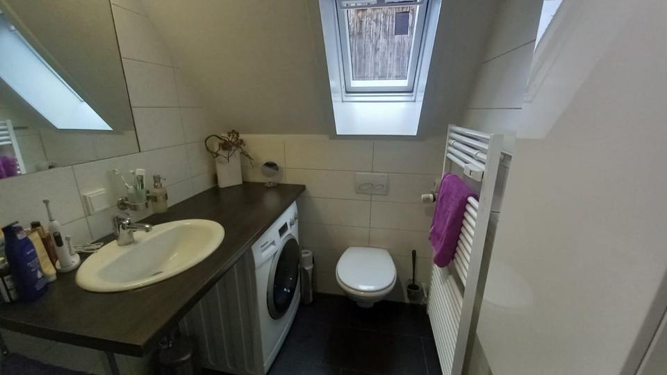 3 Zi. Whg. für Single oder Paare in idyl.Lage,91056 Alterlangen 3 zimmer