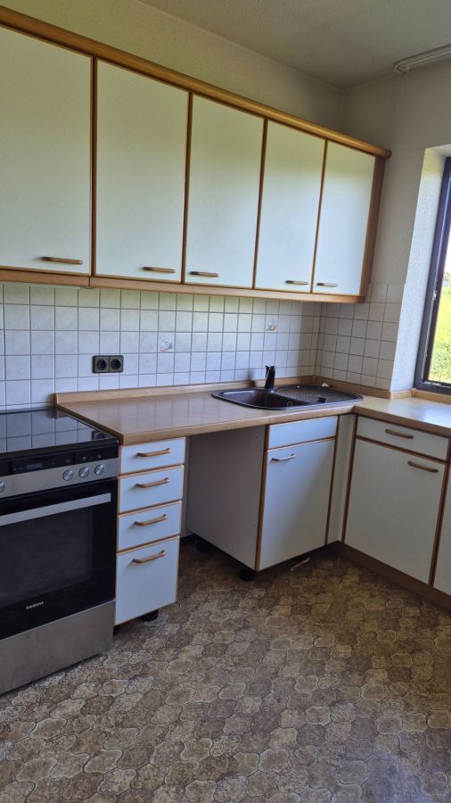 Provisionsfrei* Kinderfreundliches, sehr helles EFH für eine große Familie mit 2 separaten Wohnungen - OHNE MAKLER 6 zimmer