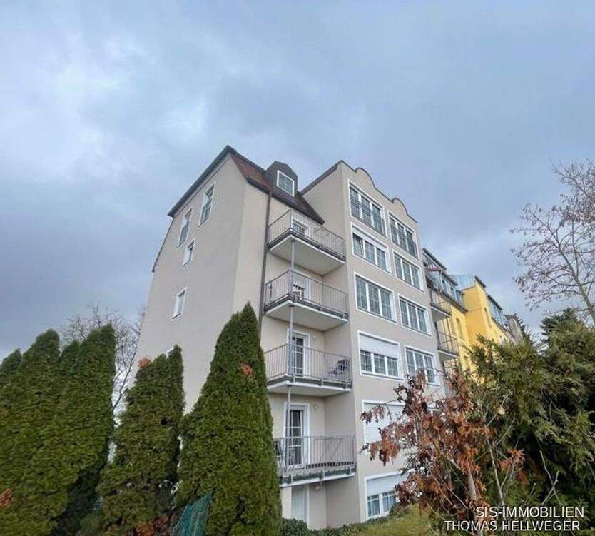 gepflegte 2-Zimmer-Wohnung mit Balkon & EBK - sofort bezugsfrei 2 zimmer