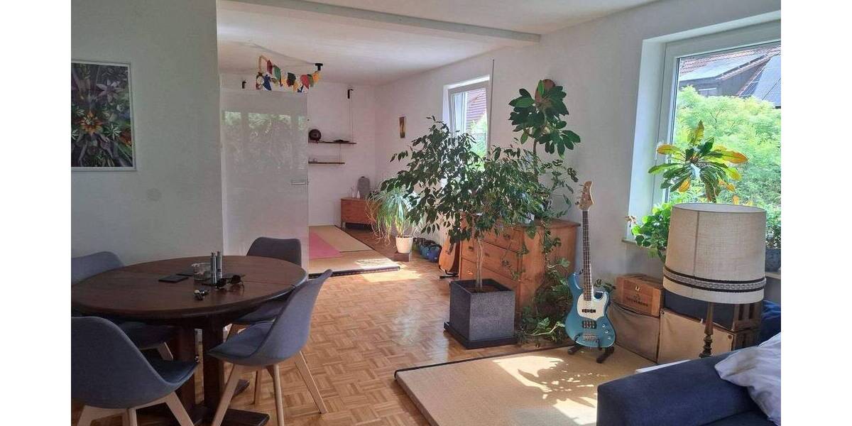Etagenwohnung Nürnberg Altenfurt - 3 Zimmer, 93 m&sup2;, 1.200&euro; | Angebot:26891688