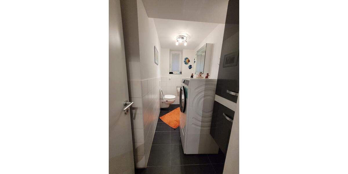 ** TOP GELEGENHEIT ** Saniertes 4-Familienhaus in bevorzugter Wohnlage für Anleger ** zimmer