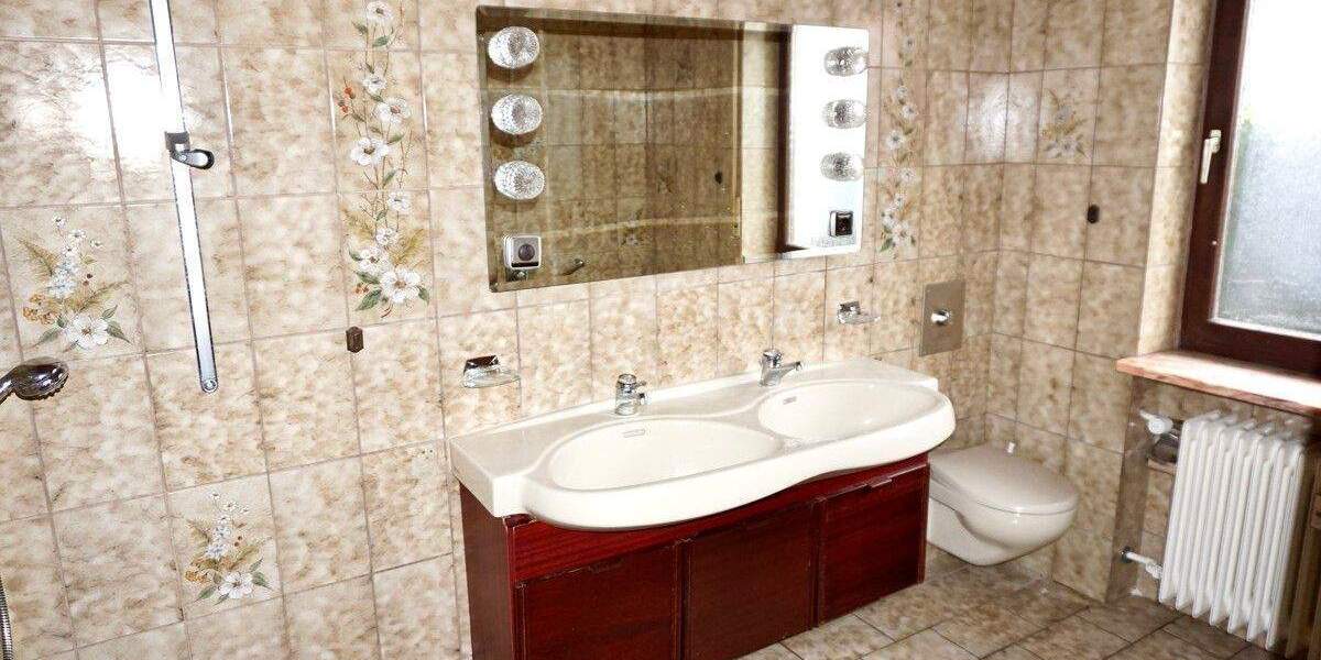 Charmante Wohnung mit Garten in Alterlangen - Renovierungsprojekt mit Potenzial! 3 zimmer