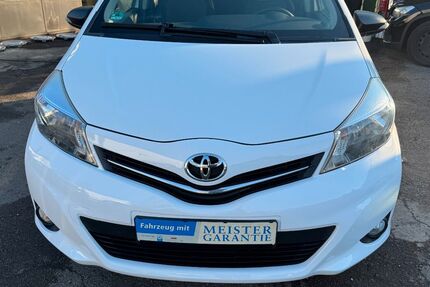 Toyota Yaris 139.998 km 5.200 &euro; Nürnberg 90441