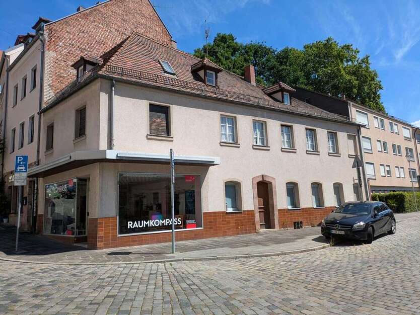 Haus zum Kaufen in Nürnberg 750.000 € 175 m²