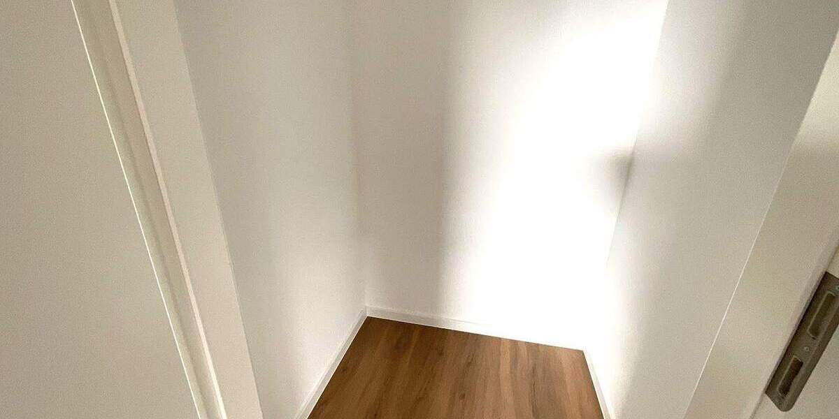 Etagenwohnung Nürnberg Zerzabelshof - 3 Zimmer, 72 m&sup2;, 1.294&euro; | Angebot:26162808