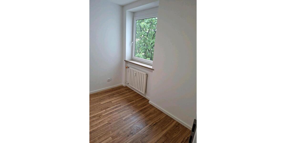 Etagenwohnung Röthenbach an der Pegnitz - 4 Zimmer, 89 m&sup2;, 1.190&euro; | Angebot:27604732