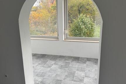 2 Familien Haus Renoviert in 90574 Rosstal mit 500 m2 Grundstück zimmer