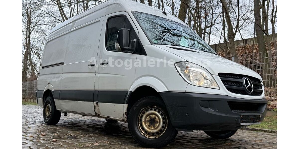 Mercedes-Benz Sprinter 296.700 km 5.490 &euro; Nürnberg 90431