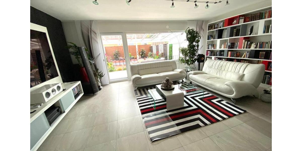 Umfangreich modernisiertes Reiheneckhaus mit Solaranlage&Klima 4 zimmer