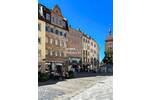 Wohnhaus | Einzelhandel | Nürnberg Zentrum | 1a-Lage | Denkmalschutz | Entwicklungspotenzial zimmer