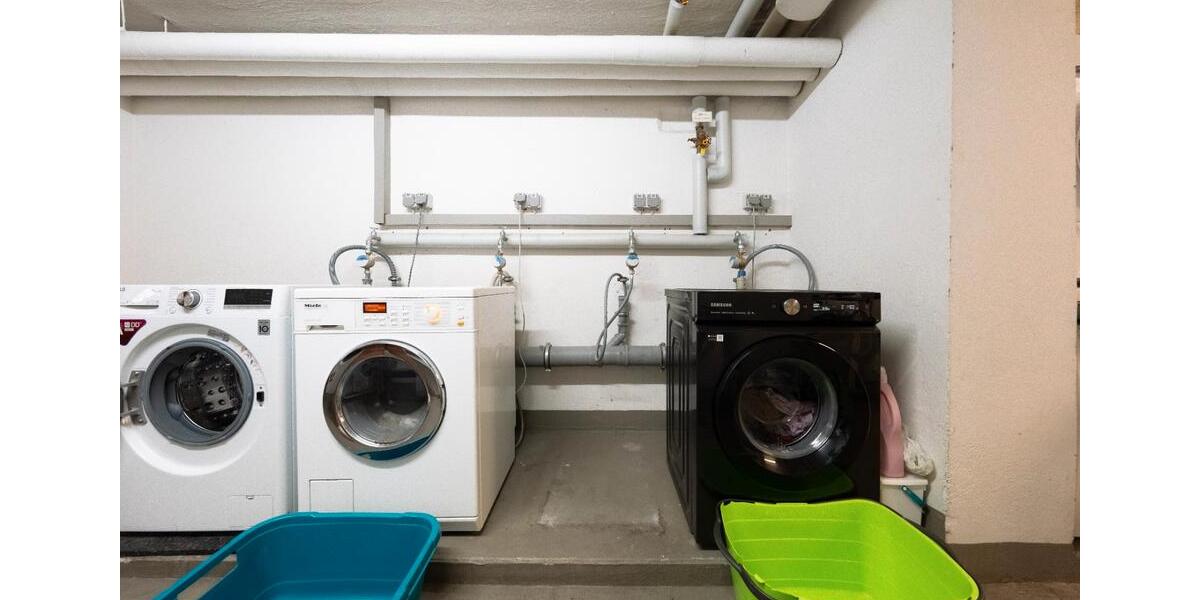 Etagenwohnung Fürth Südstadt - 3 Zimmer, 82 m&sup2;, 285.000&euro; | Angebot:27226216