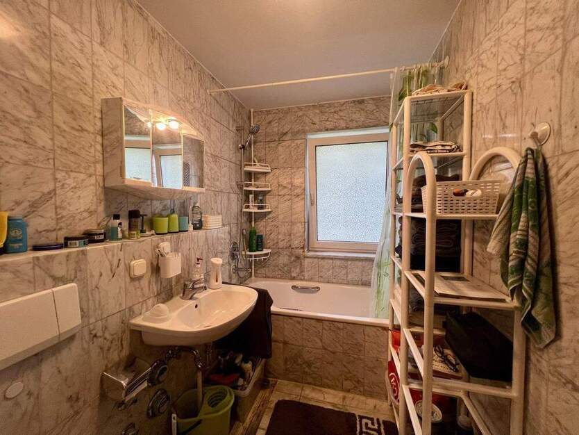 2-Zi.-ETW mit Südbalkon in ER-Büchenbach...ruhige Wohnlage 2 zimmer