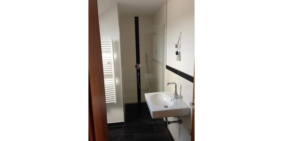 Reihenhaus Nürnberg Schnepfenreuth - 6.5 Zimmer, 175 m&sup2;, 1.050.000&euro; | Angebot:25023256