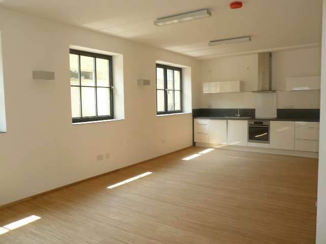 Etagenwohnung Forchheim - 2 Zimmer, 87 m&sup2;, 987&euro; | Angebot:25734397