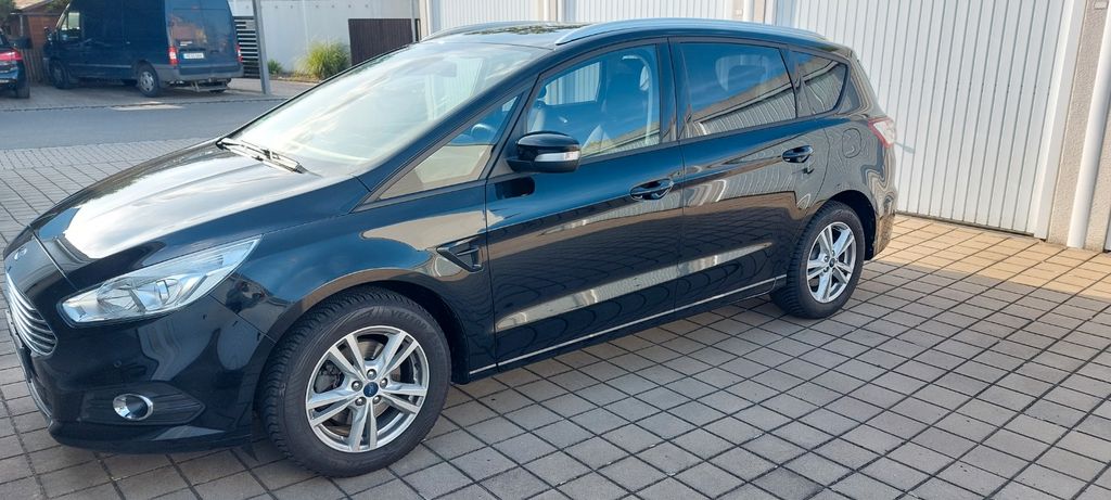 Ford S-Max 87.000 km 13.900 &euro; Nürnberg 90431