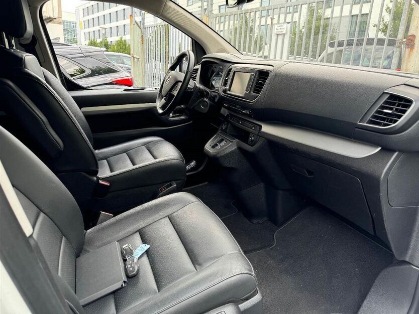 Opel Zafira Life 24.333 km 27.999 € Röthenbach a. d. Pegnitz 90552