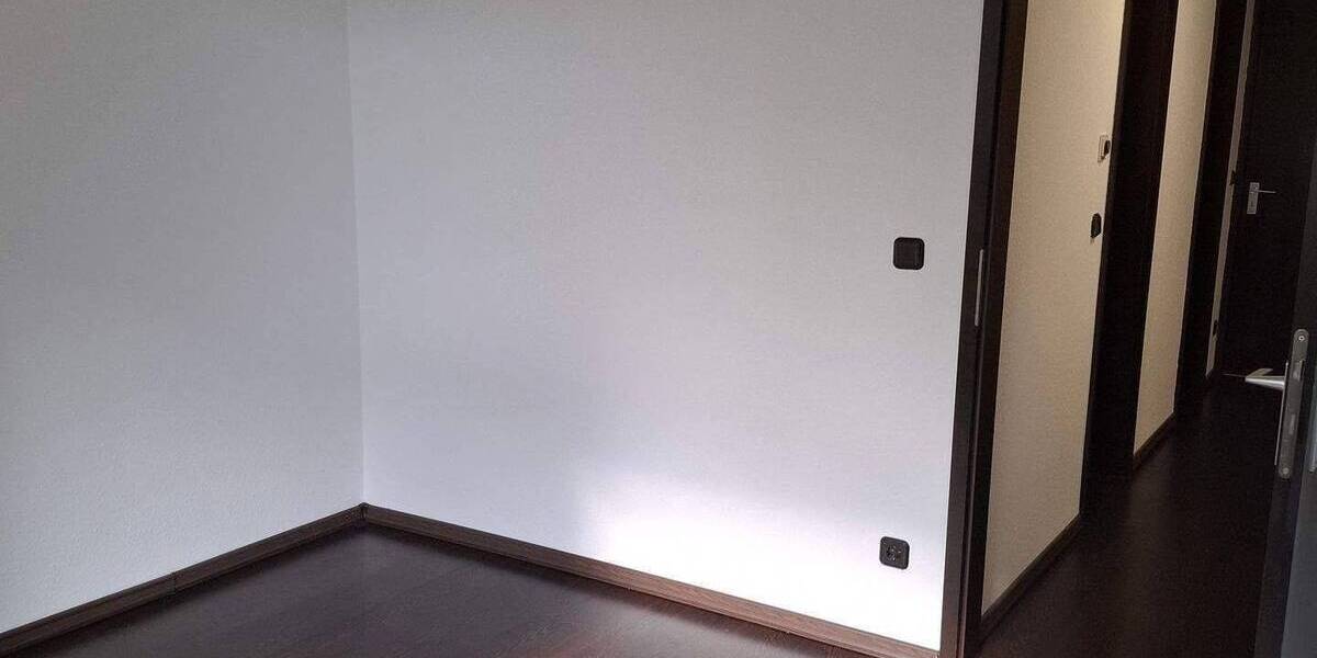 gepflegte EG Wohnung (barrierefrei) 3 zimmer