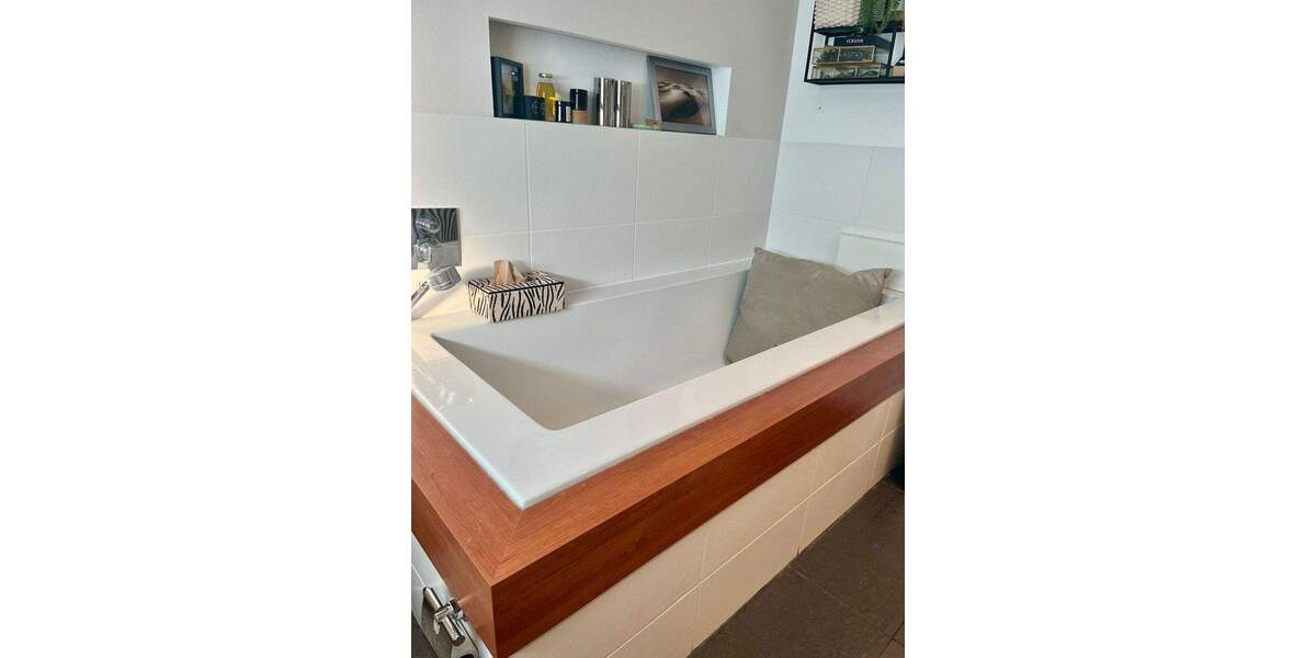 Etagenwohnung Schwabach Limbach - 4 Zimmer, 120 m&sup2;, 1.350&euro; | Angebot:25722359