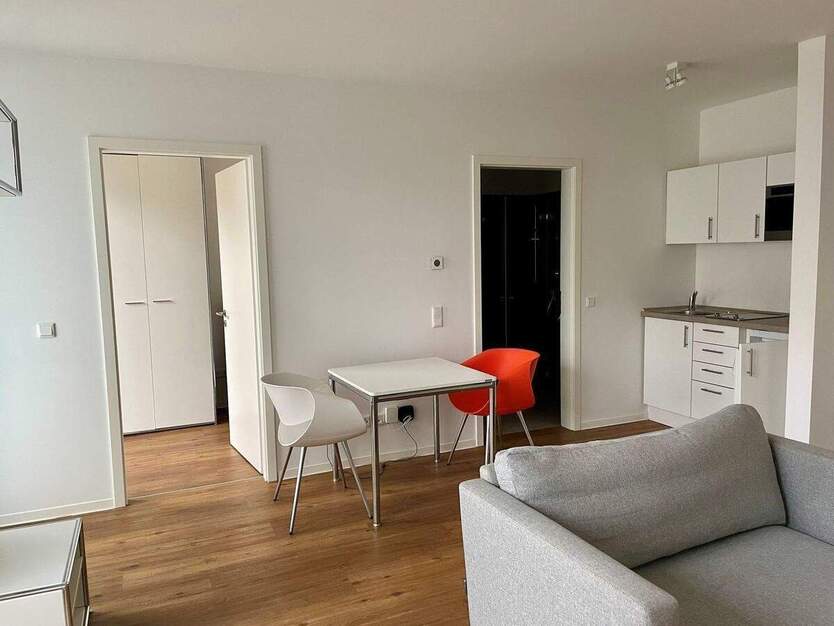 Möblierte 2-Zimmer-Wohnung mit Terrasse 2 zimmer