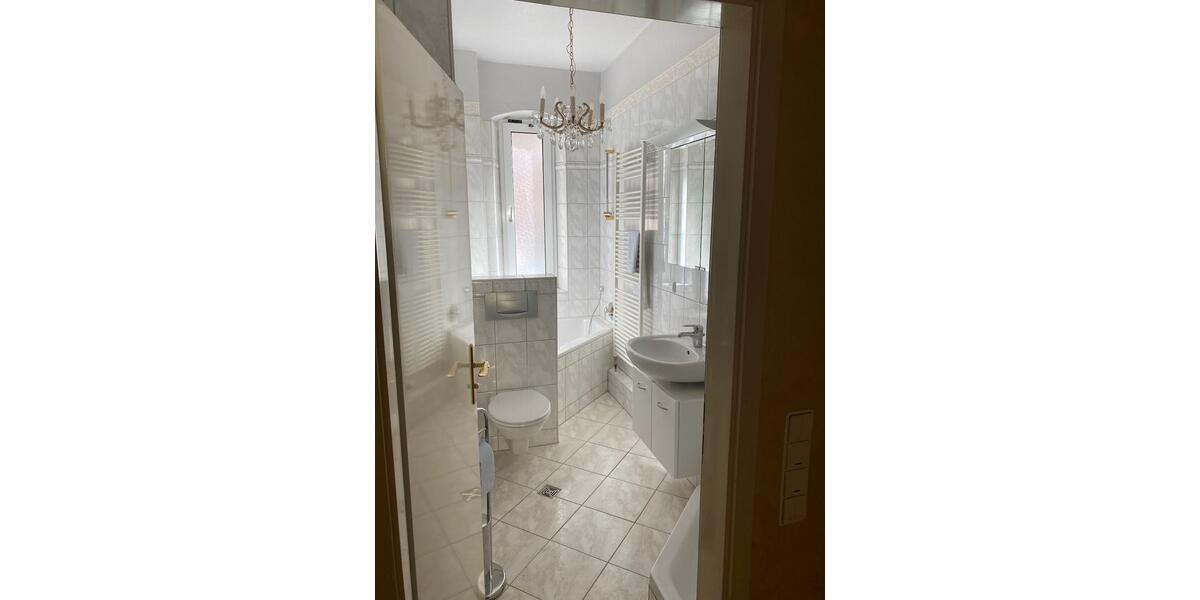 3 Zimmer Jugendstil mit Stuck und Parkett 3 zimmer