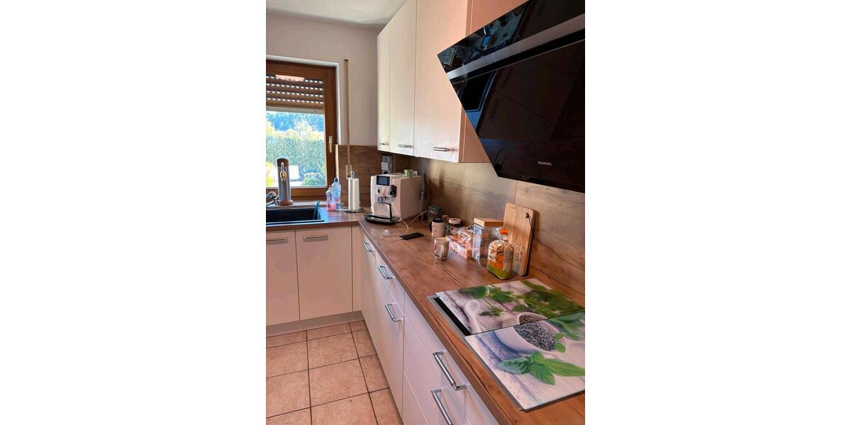 Etagenwohnung Großhabersdorf - 3 Zimmer, 86 m&sup2;, 1.185&euro; | Angebot:27600854