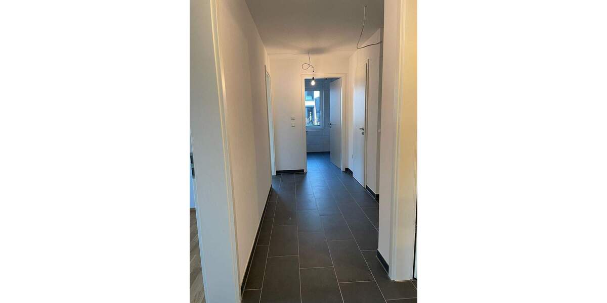 4-Zimmer-Wohnung mit Einbauküche in Dechsendorf 4 zimmer