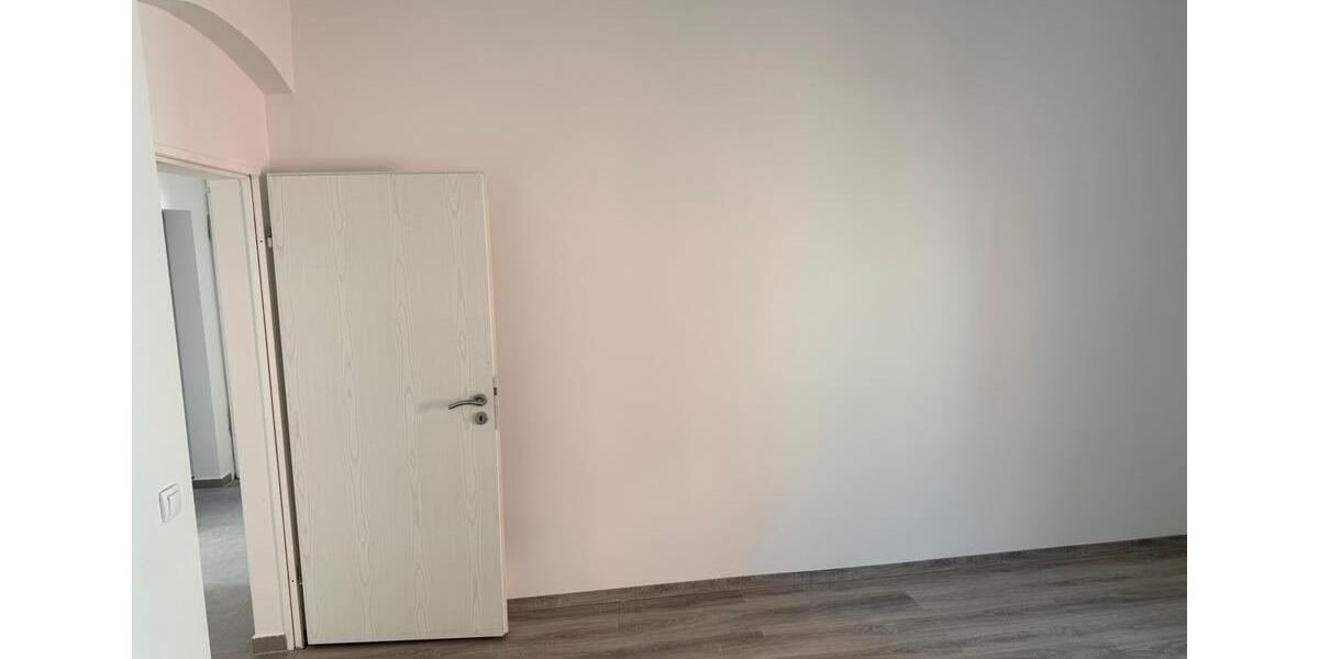 Etagenwohnung Fürth Südstadt - 3 Zimmer, 65 m&sup2;, 240.000&euro; | Angebot:26247610