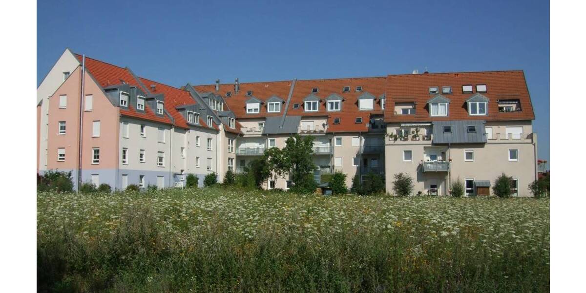 Etagenwohnung Erlangen Tennenlohe - 4 Zimmer, 107 m&sup2;, 1.250&euro; | Angebot:25938363