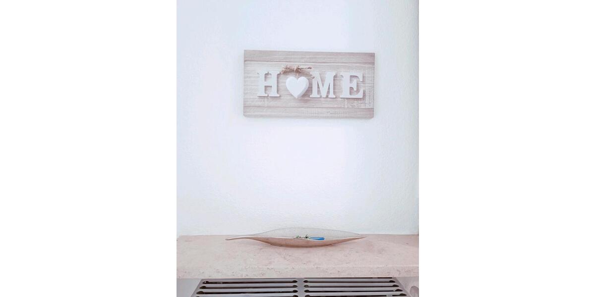 1 WG Zimmer für Frauen 12 zimmer