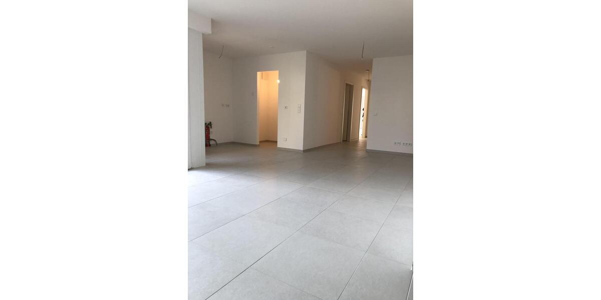 Etagenwohnung Nürnberg Herrnhütte - 3 Zimmer, 88 m&sup2;, 1.550&euro; | Angebot:26417036