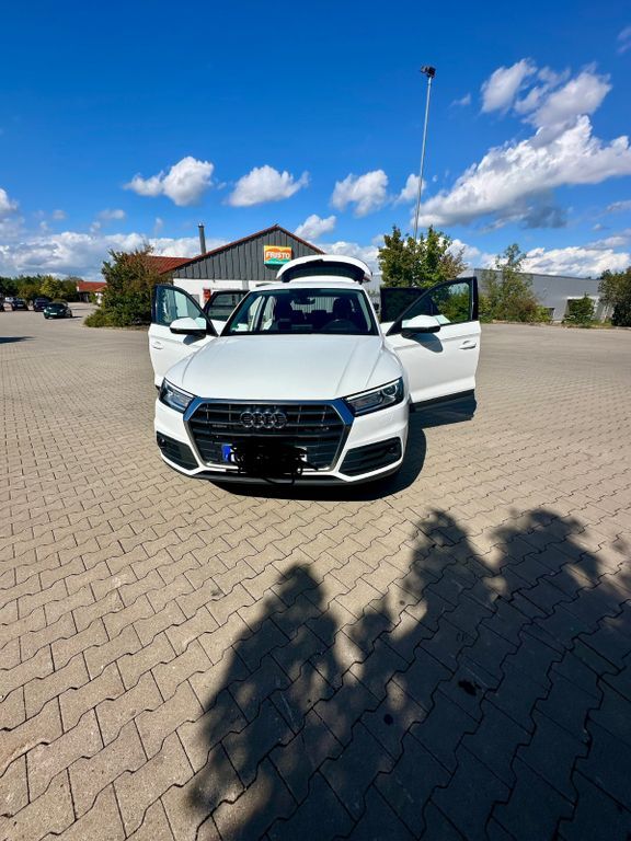 Audi Q5 105.000 km 28.900 € Rednitzhembach 91126
