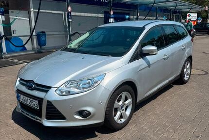 Ford Focus 155.253 km 4.500 &euro; Nürnberg 90471