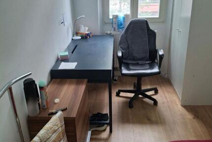 Wohnung Nürnberg Sankt Leonhard - 4 Zimmer, 12 m&sup2;, 410&euro; | Angebot:25725514