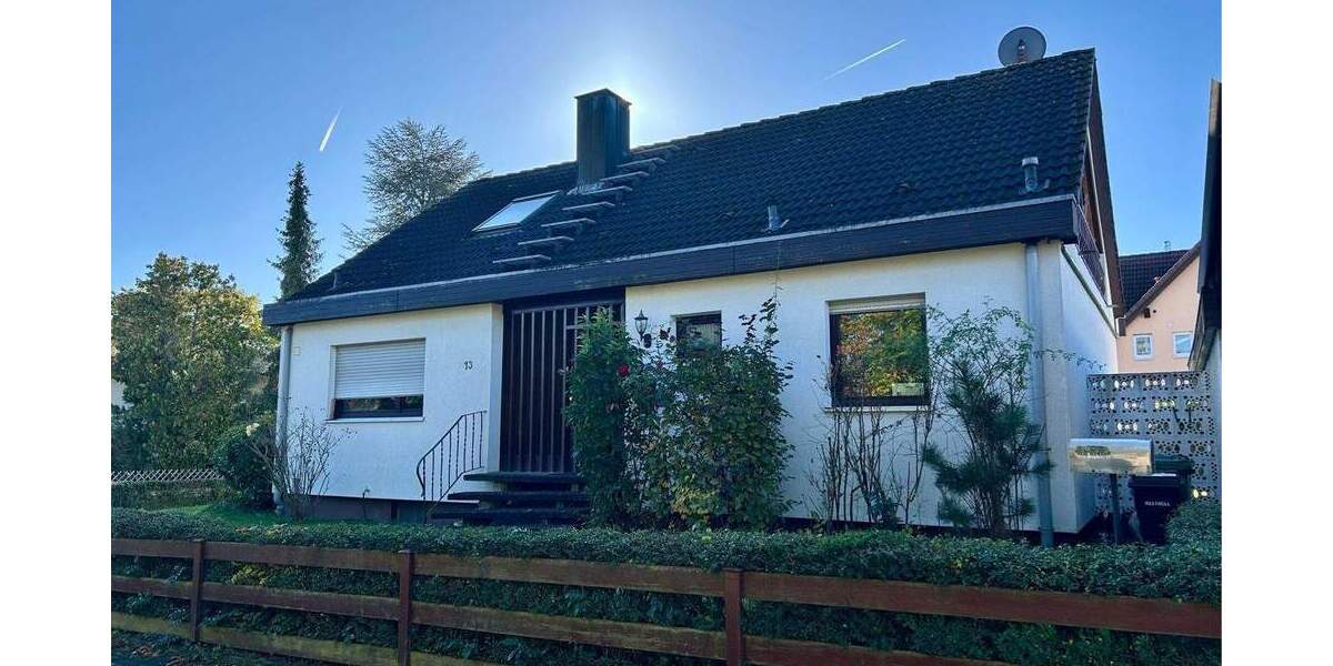 Mehrfamilienhaus, Wohnhaus Großenseebach - 7 Zimmer, 234 m&sup2;, 695.000&euro; | Angebot:25677860