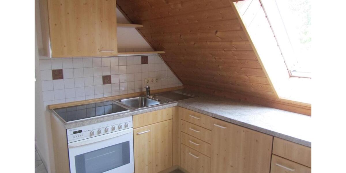 Dachgeschoßwohnung Hausen - 2 Zimmer, 55 m&sup2;, 710&euro; | Angebot:27552591