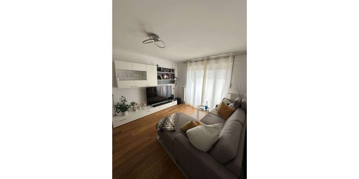 Etagenwohnung Nürnberg Schweinau - 3 Zimmer, 60 m&sup2;, 680&euro; | Angebot:27642999