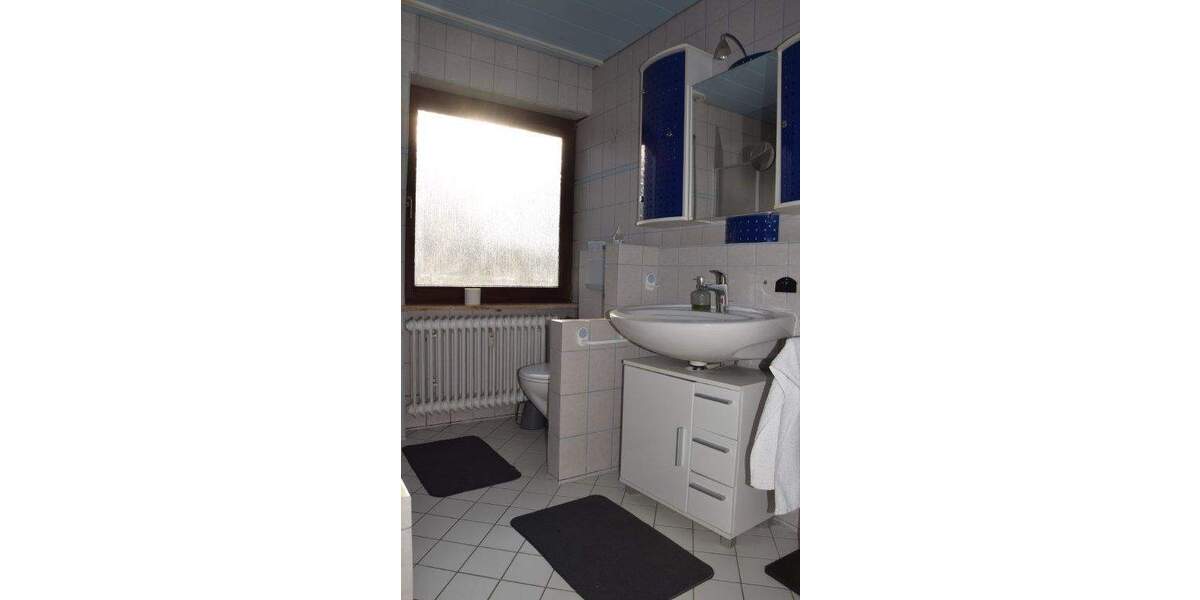 Etagenwohnung Oberasbach Altenberg - 3 Zimmer, 89 m&sup2;, 280.000&euro; | Angebot:25476130