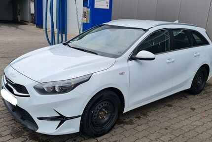 Kia ceed Sportswagon 100.000 km 10.999 &euro; Nürnberg 90427