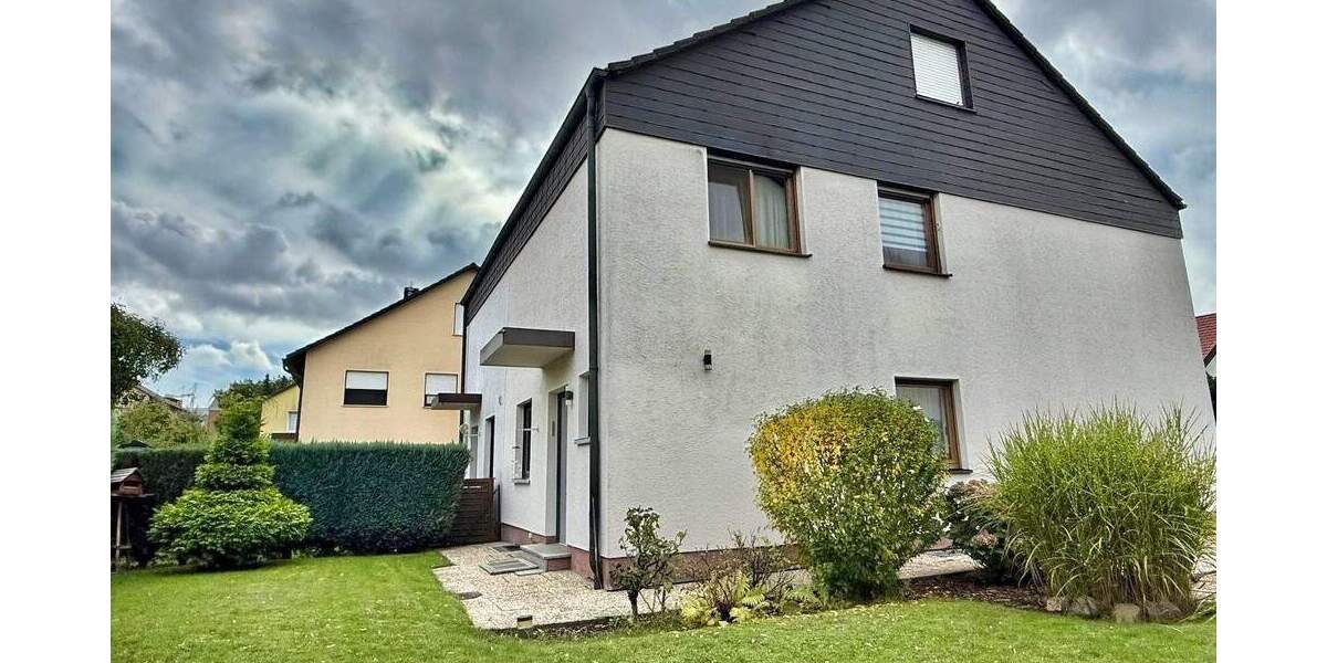 Doppelhaushälfte Zirndorf Weiherhof - 4 Zimmer, 93 m&sup2;, 459.000&euro; | Angebot:25797924